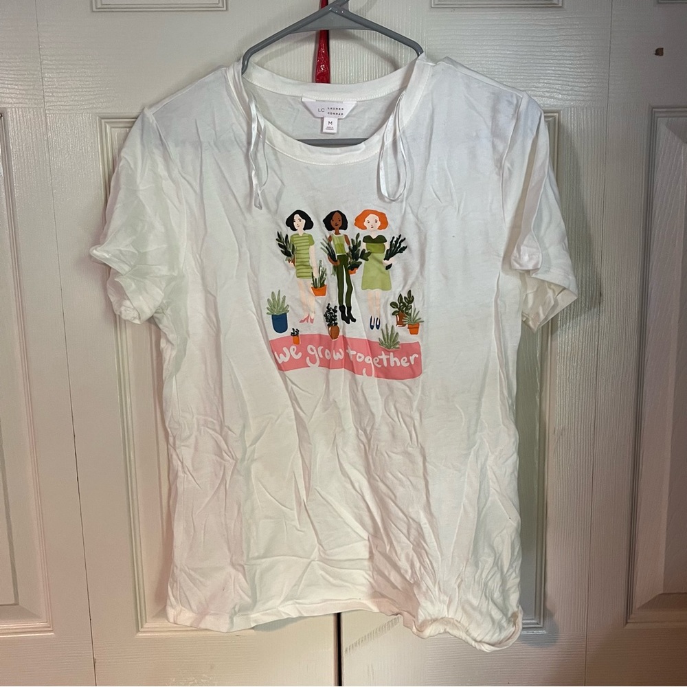 Lauren Conrad We Grow Together Tshirt Shirt Size M Medium.